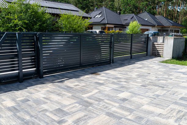 Best Custom Driveway Pavers  in St Francis, WI