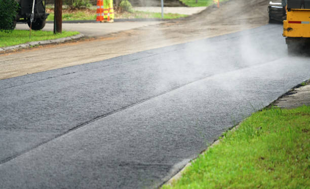Best Residential Driveway Paver Services  in St Francis, WI